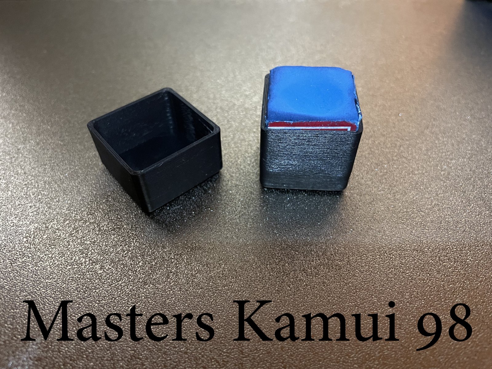Masters Kamui 98 chalk fit: cup and chalk
